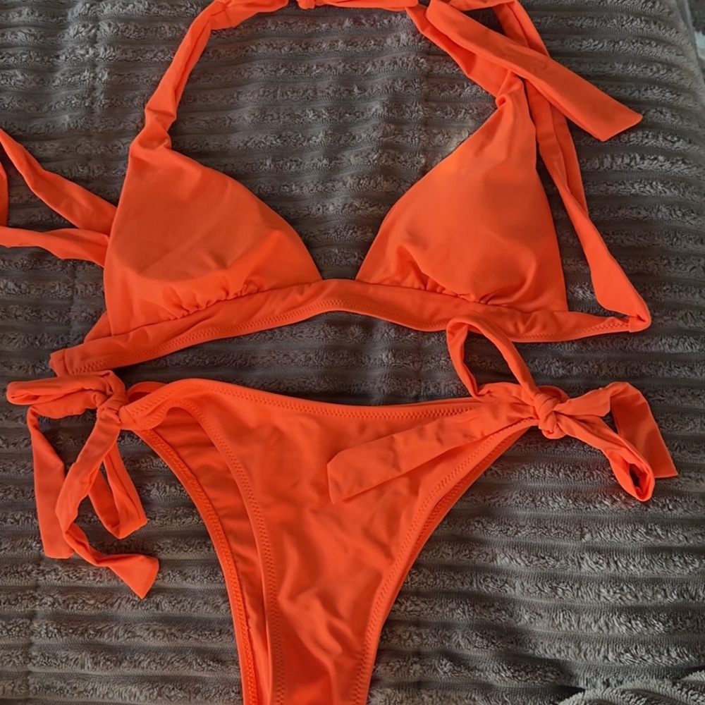 Bikini